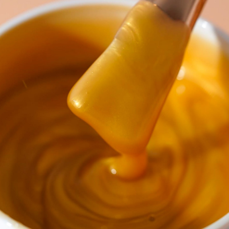 Texture du masque visage imprégné d'or 24K JYLOR BEAUTY