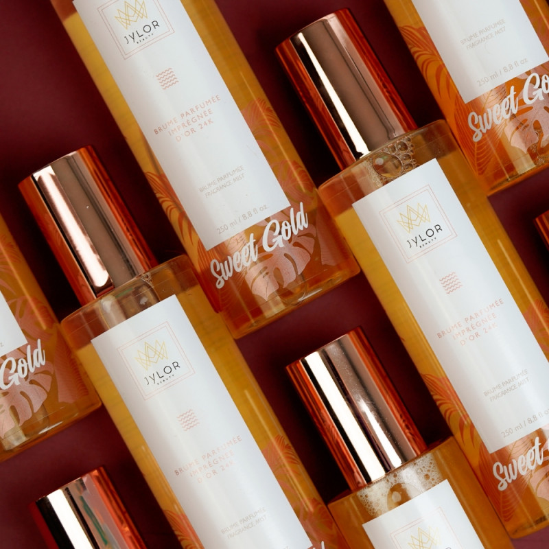 Photo ambiance brume parfumée - sweet gold | JYLOR BEAUTY