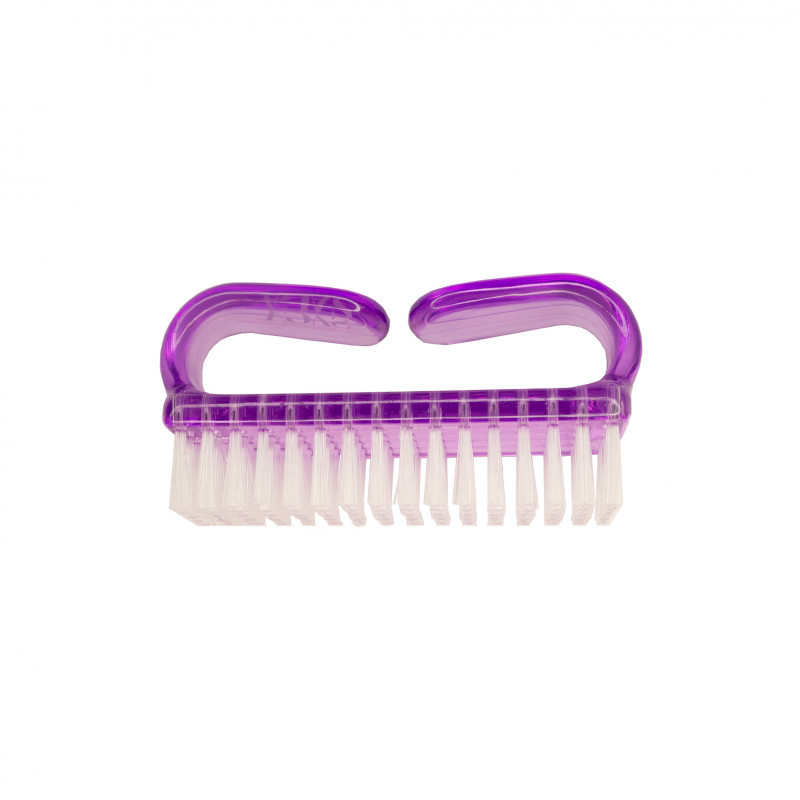 Brosse à ongles violette de la marque SAGA COSMETICS