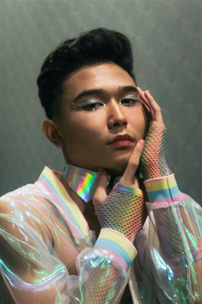 bijoux de visage tendance 2023