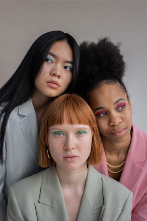aplat de couleur - fard à paupières bleu rose vert